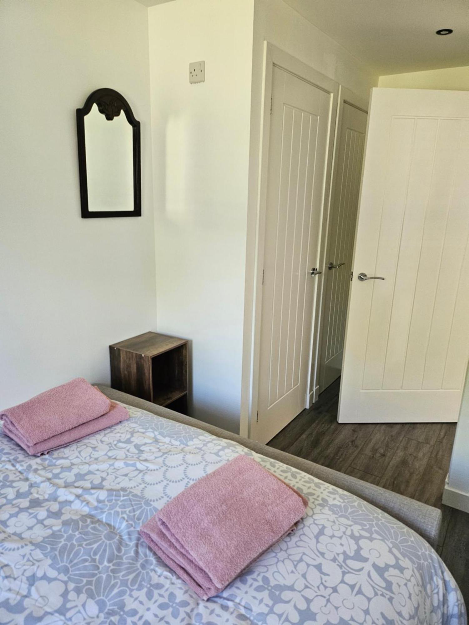 5 Fulmar Road**next To West And Golf Course Holiday home